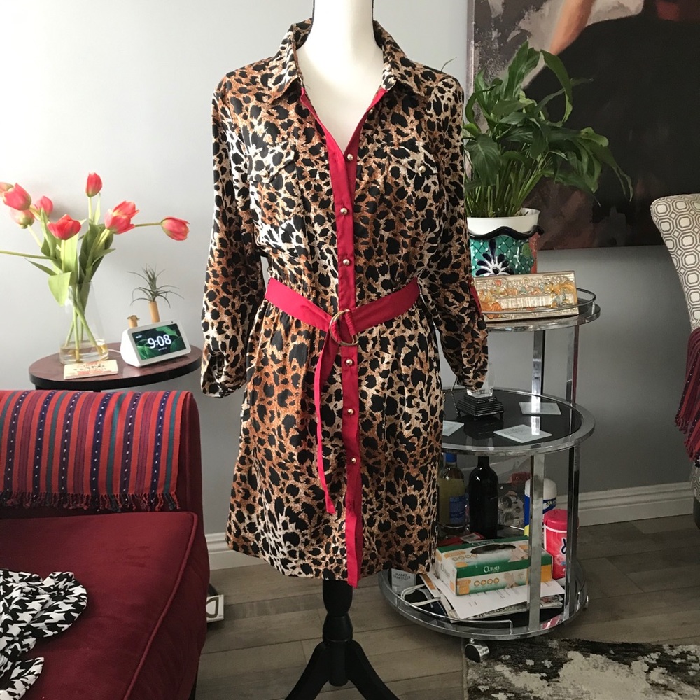 Olive Oak Leopard 🐆 long shirt.